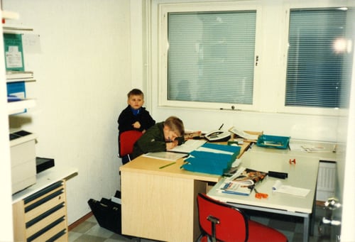 Harri ja Hannu 1988 Koho & Sutela toimistossa