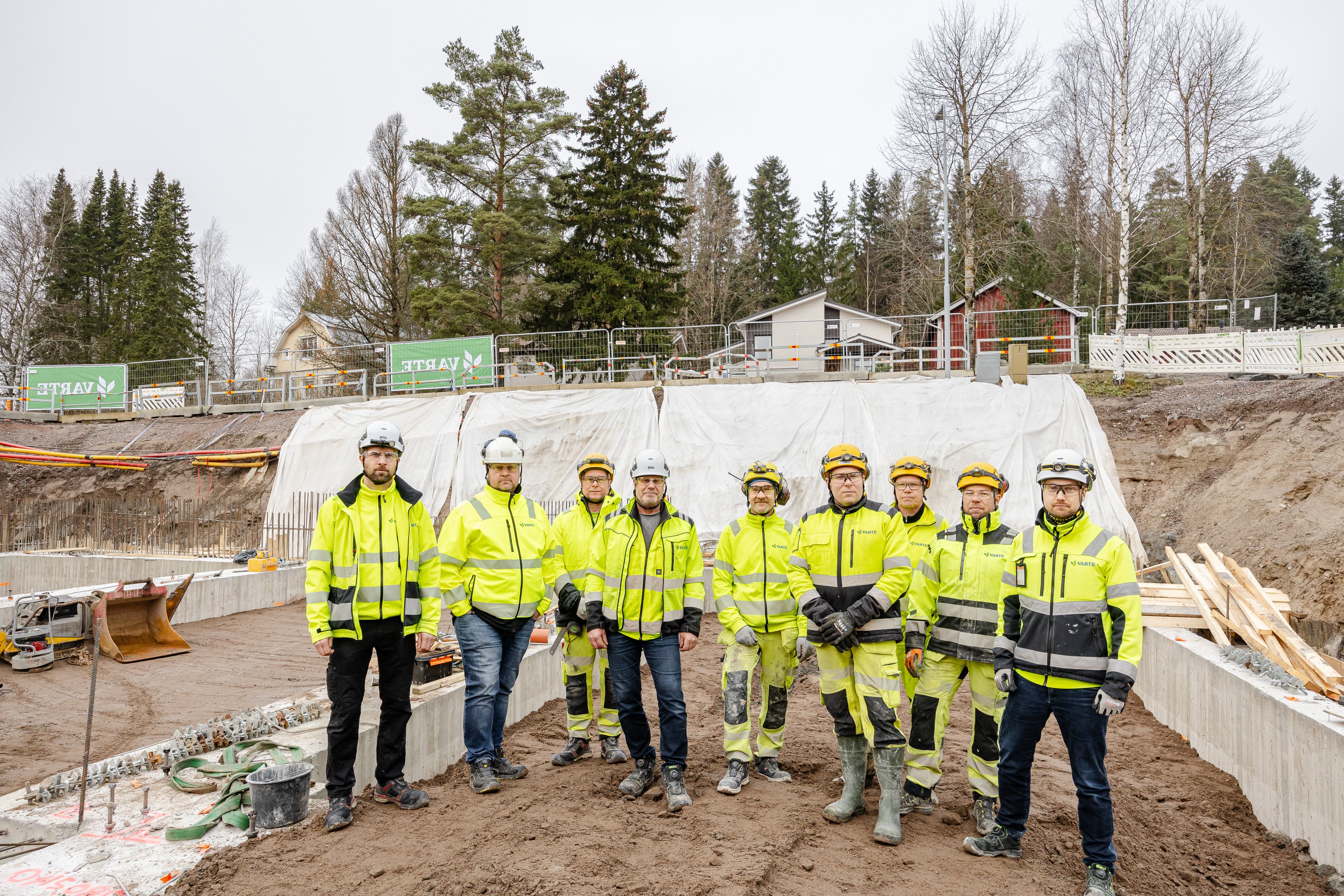Verson-tiimikuvat-11-2025-04